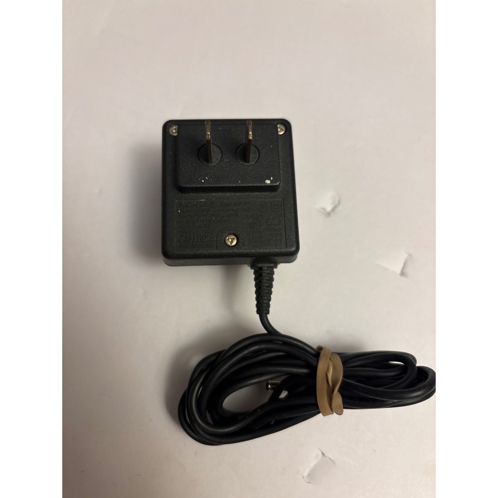 Nokia ACP 7U AC Adapter Direct Plug-in Transformer  120V AC Input 3.7V DC Output